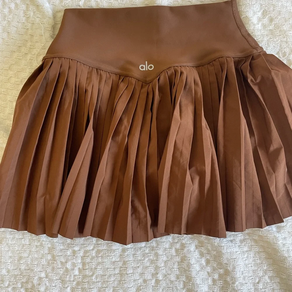 ALO Yoga Chocolate Brown Tennis Skirt
